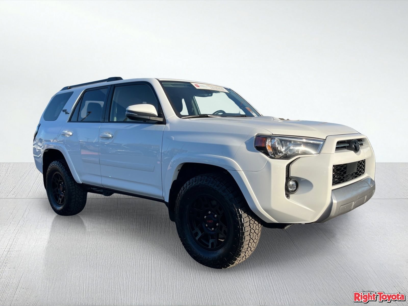 Certified 2023 Toyota 4Runner TRD Off-Road Premium AWD/4WD image 9