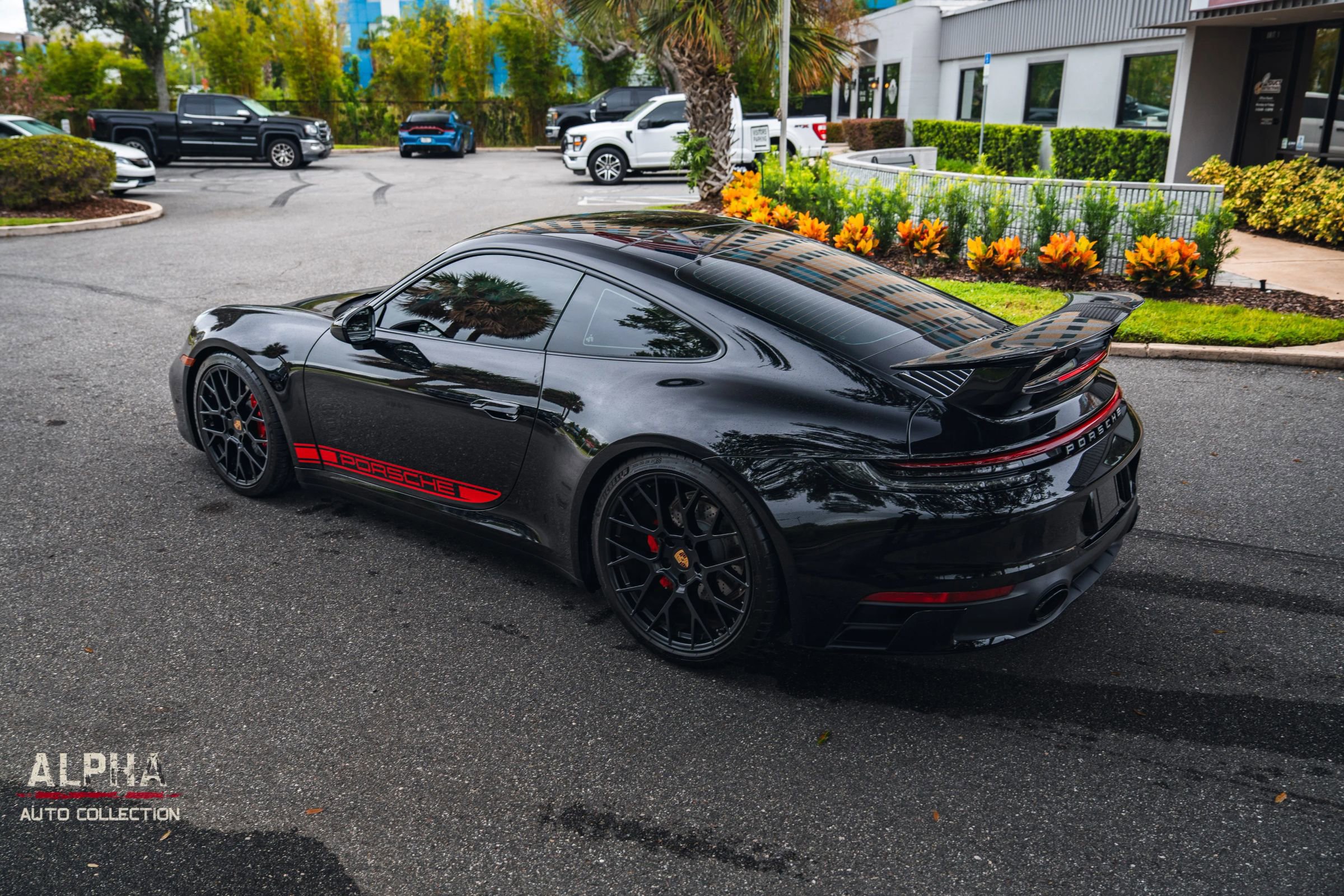 Used 2024 Porsche 911 Carrera image 6