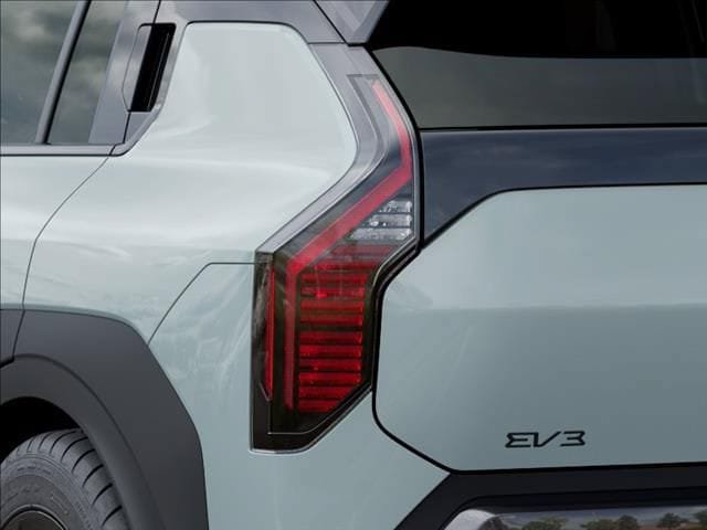 New 2027 Kia EV3 Wind FWD image 11