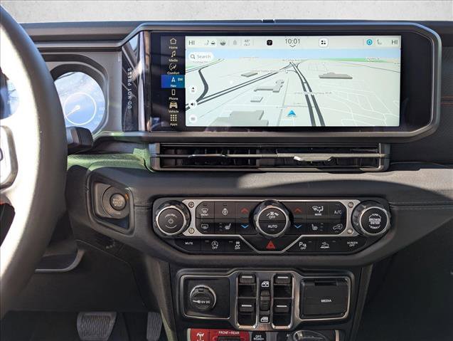 Used 2024 Jeep Gladiator Rubicon image 14
