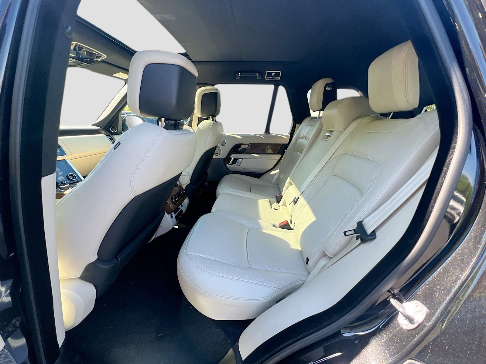Used 2019 Land Rover Range Rover HSE AWD/4WD image 26