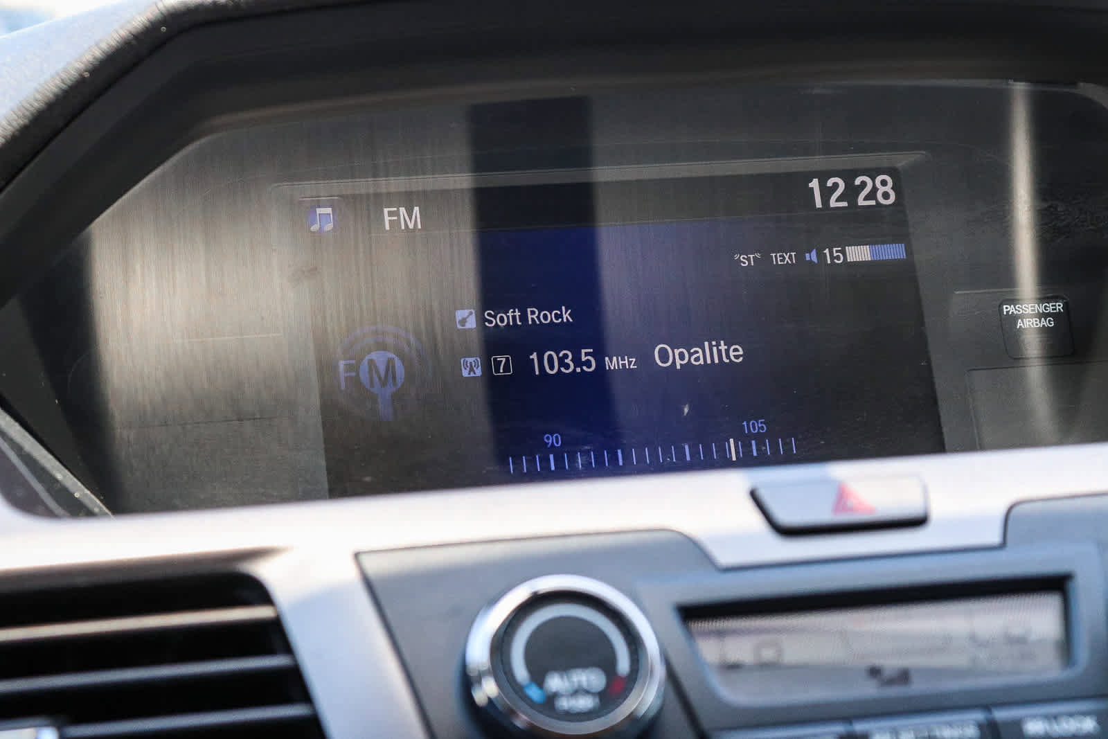 Used 2015 Honda Odyssey EX image 15