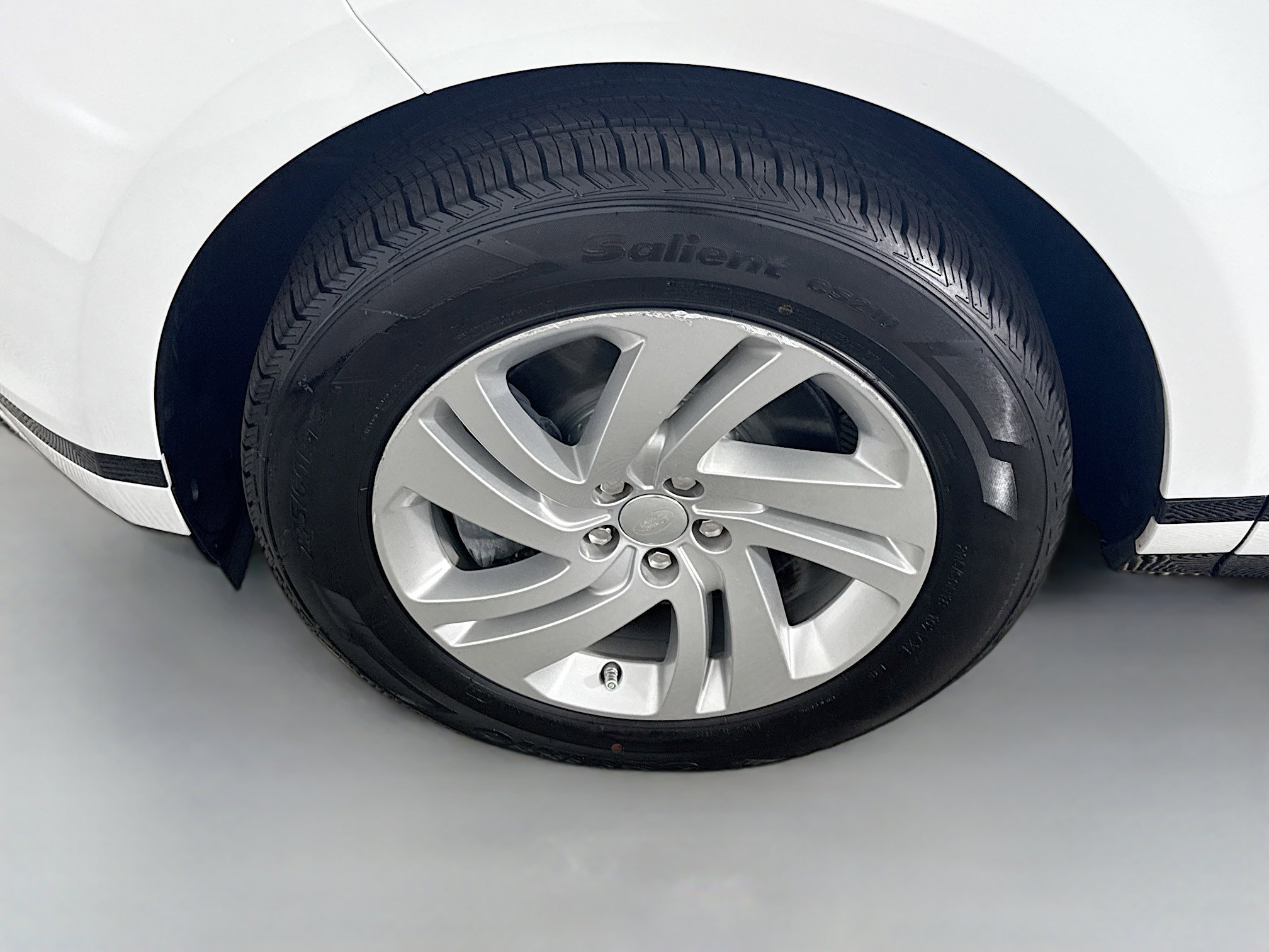 Used 2020 Land Rover Range Rover Evoque R-Dynamic S image 37