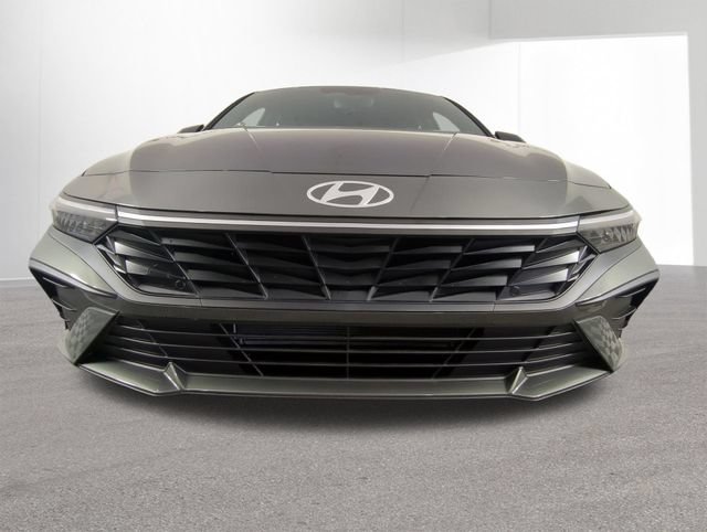 New 2026 Hyundai Elantra Sport FWD image 41