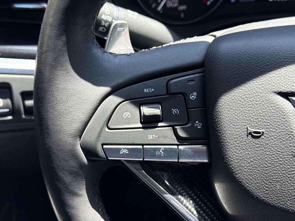 Used 2023 Cadillac XT6 Sport w/ Technology Package AWD/4WD image 38