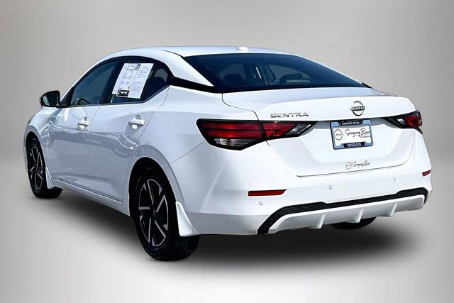 Certified 2025 Nissan Sentra SV image 4