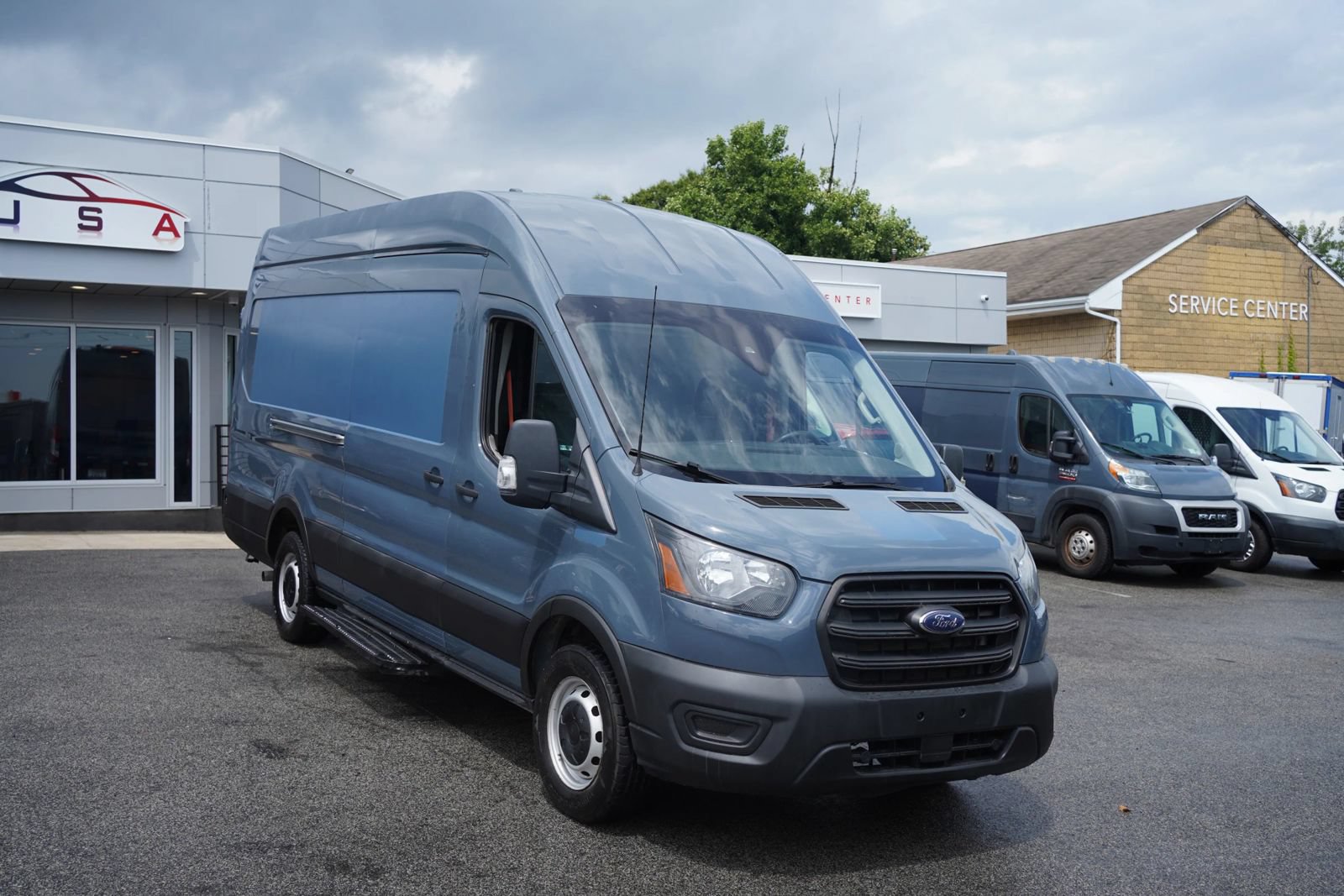 Used 2020 Ford Transit 250 148 High Roof Extended RWD image 3