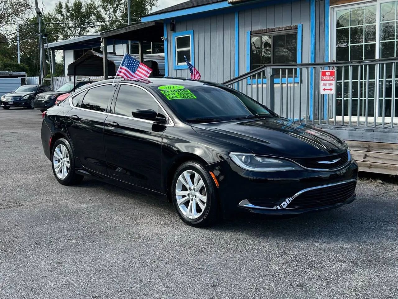 Used 2015 Chrysler 200 Limited image 4