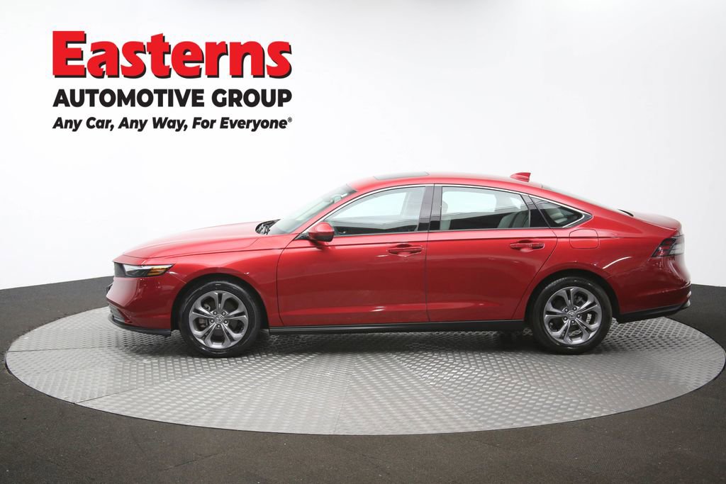 Used 2023 Honda Accord EX image 59