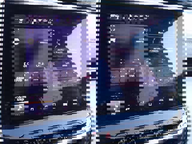 Used 2022 Jeep Compass Limited image 21