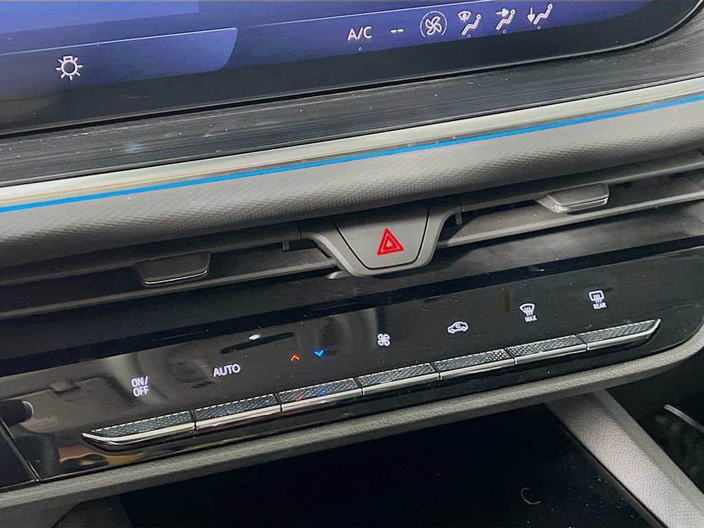 Used 2024 Buick Envision Preferred image 15