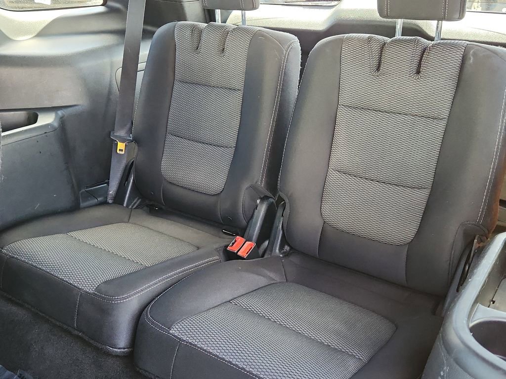 Used 2017 Ford Explorer XLT AWD/4WD image 10