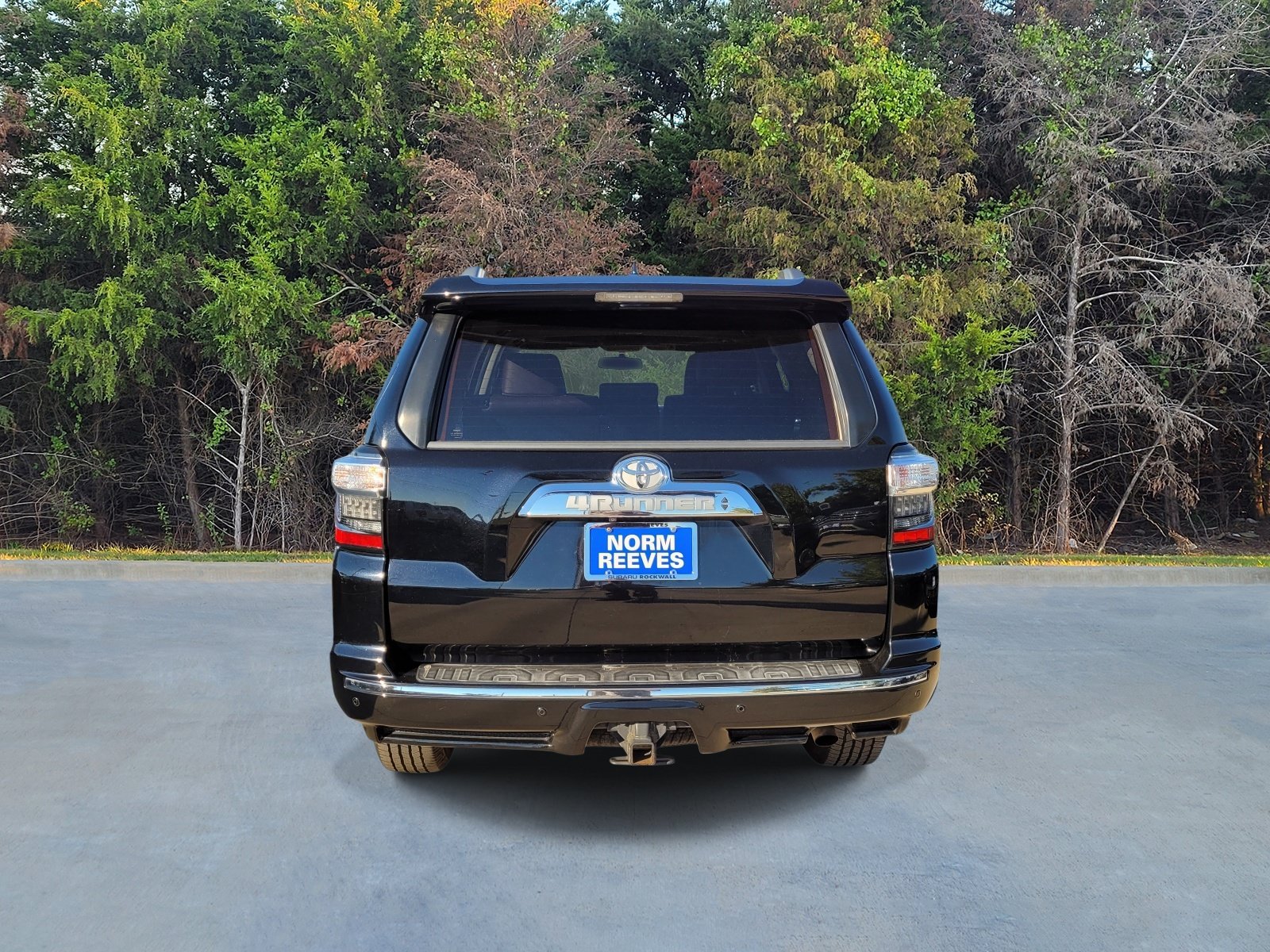Used 2019 Toyota 4Runner Limited AWD/4WD image 18