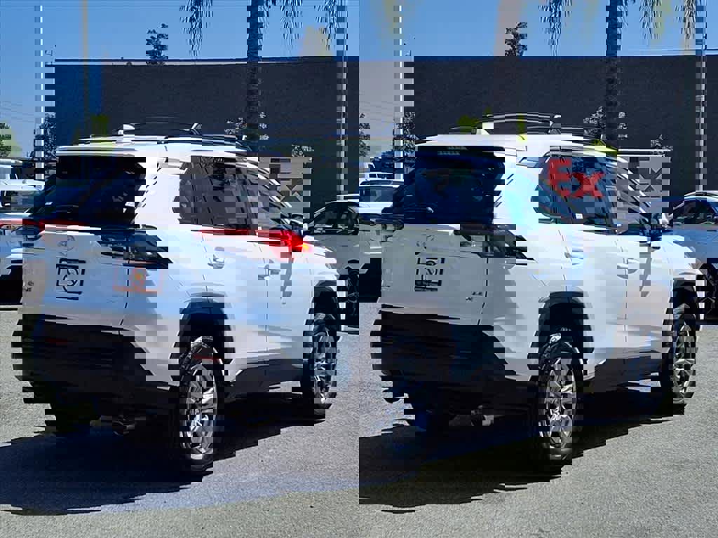 Certified 2024 Toyota RAV4 XLE image 4