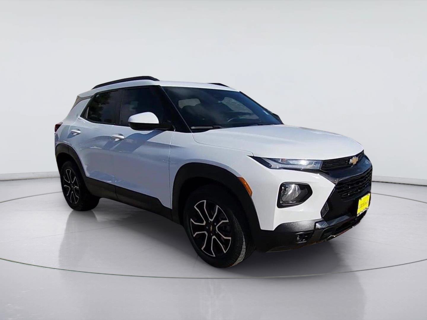 Certified 2023 Chevrolet TrailBlazer ACTIV w/ Convenience Package FWD image 2