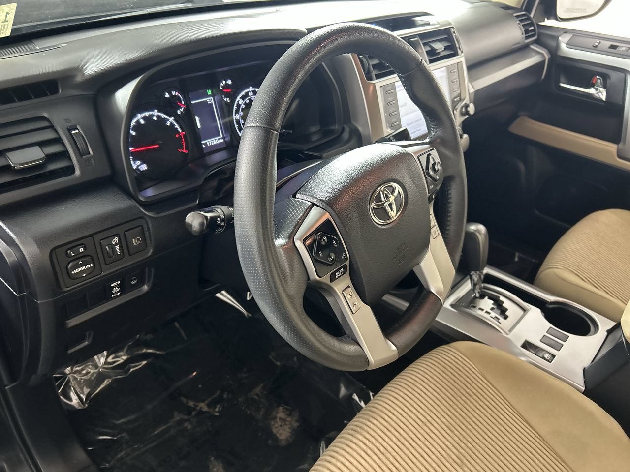 Used 2023 Toyota 4Runner SR5 AWD/4WD image 12