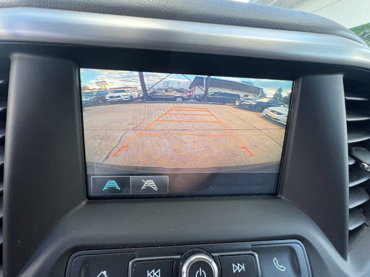 Used 2017 GMC Acadia SLE w/ LPO, Floor Liner Package AWD/4WD image 20