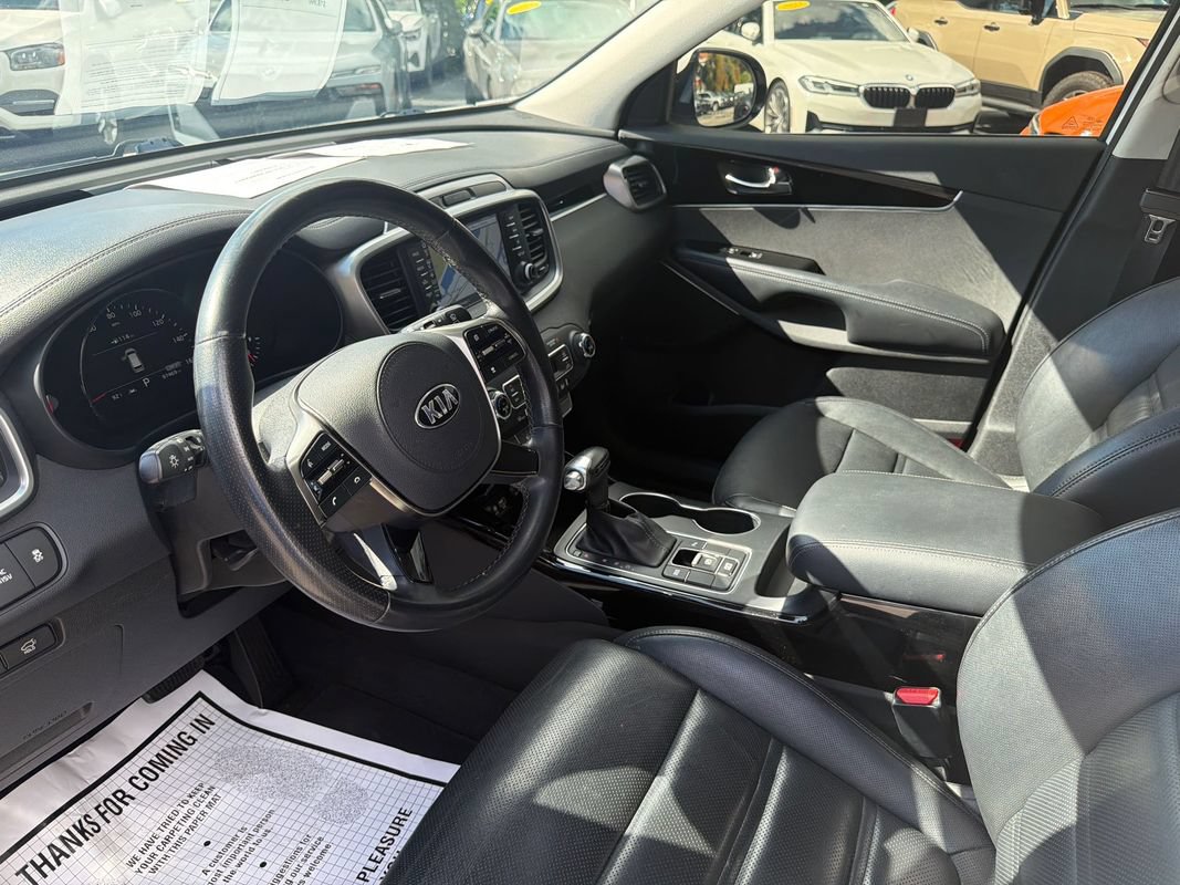 Used 2019 Kia Sorento SX FWD image 9