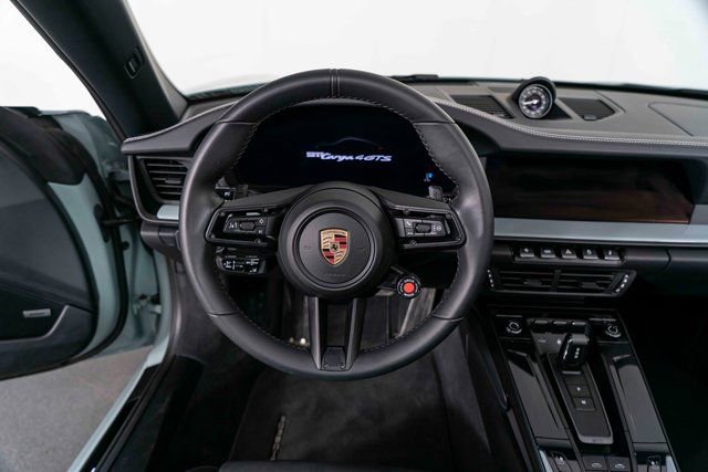 Used 2025 Porsche 911 Targa 4 GTS image 17