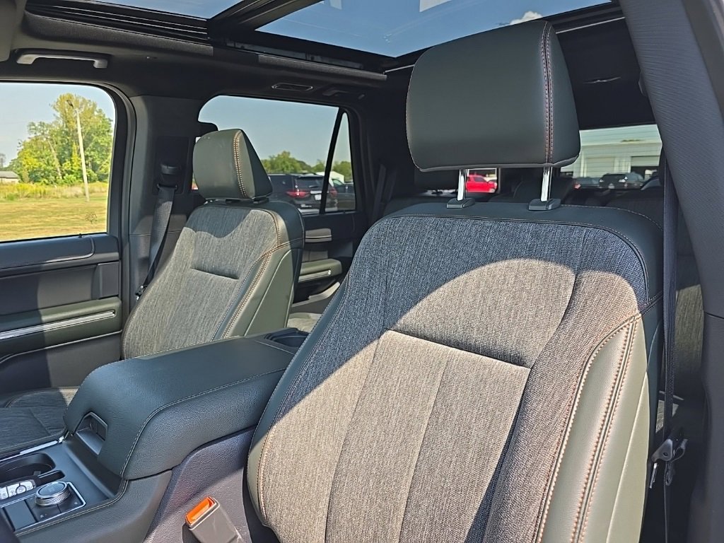 Used 2024 Ford Expedition Timberline image 18