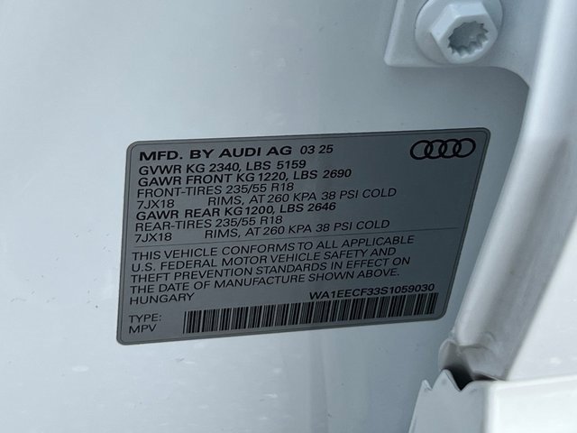 Certified 2025 Audi Q3 2.0T Premium Plus w/ Premium Plus Package image 40