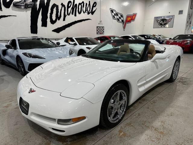 Used 2004 Chevrolet Corvette Convertible RWD image 17