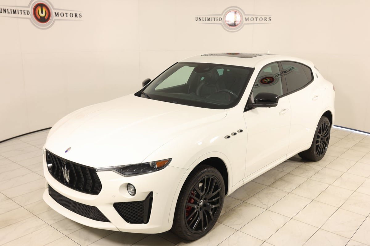 Used 2021 Maserati Levante GTS AWD/4WD image 35