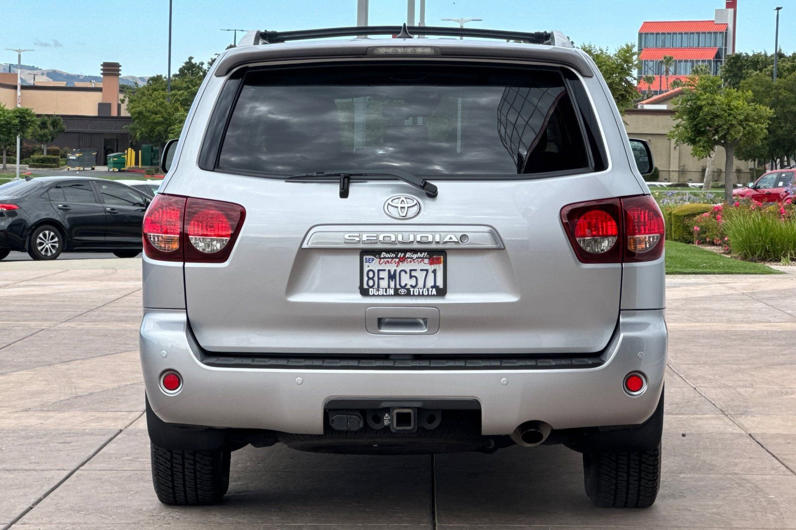 Certified 2018 Toyota Sequoia SR5 w/ Preferred Accessory Package RWD image 5