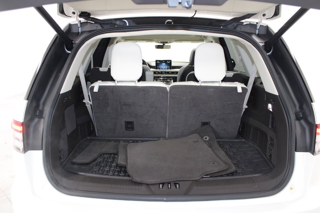 Used 2022 Lincoln Aviator Black Label w/ Dynamic Handling Package image 16