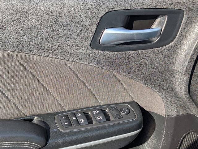 Used 2023 Dodge Charger SXT RWD image 22