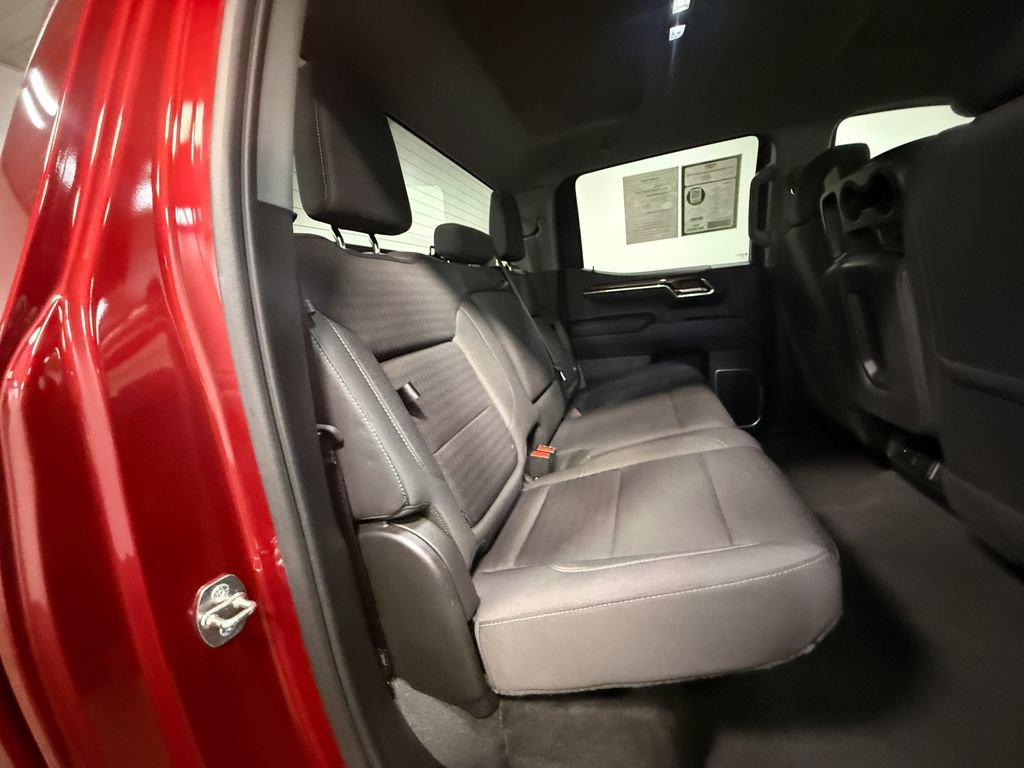 Used 2023 Chevrolet Silverado 1500 LT AWD/4WD image 14