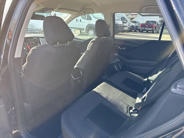 Used 2023 Subaru Outback Premium image 8