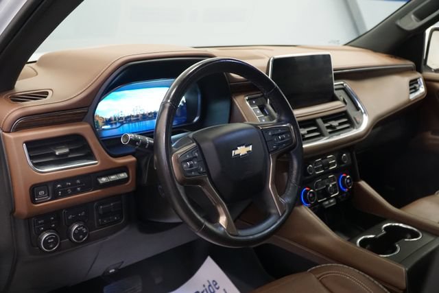 Used 2023 Chevrolet Suburban High Country AWD/4WD image 12