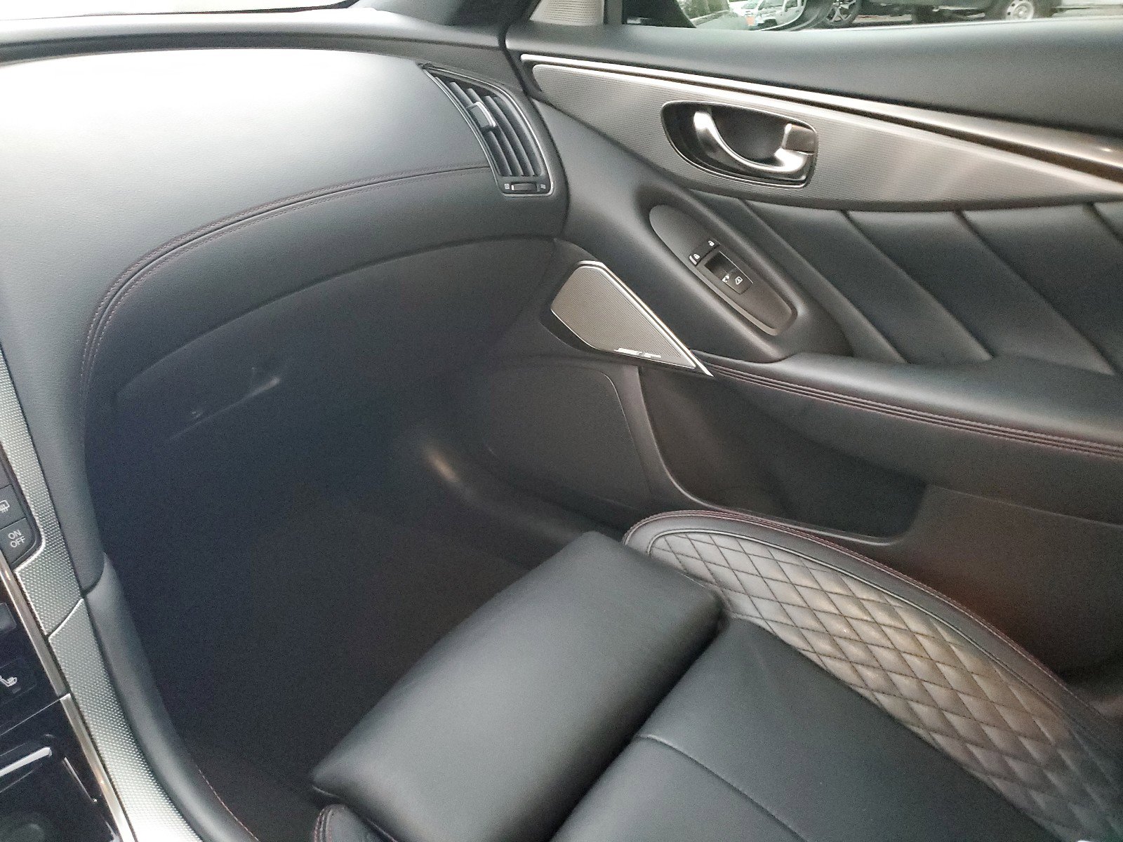 Used 2018 INFINITI Q50 Red Sport 400 w/ Sensory Package (Sport) image 24