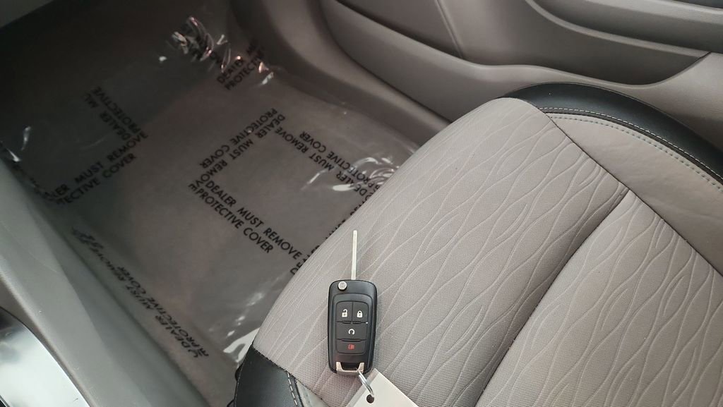 Used 2015 Buick Encore Convenience image 17