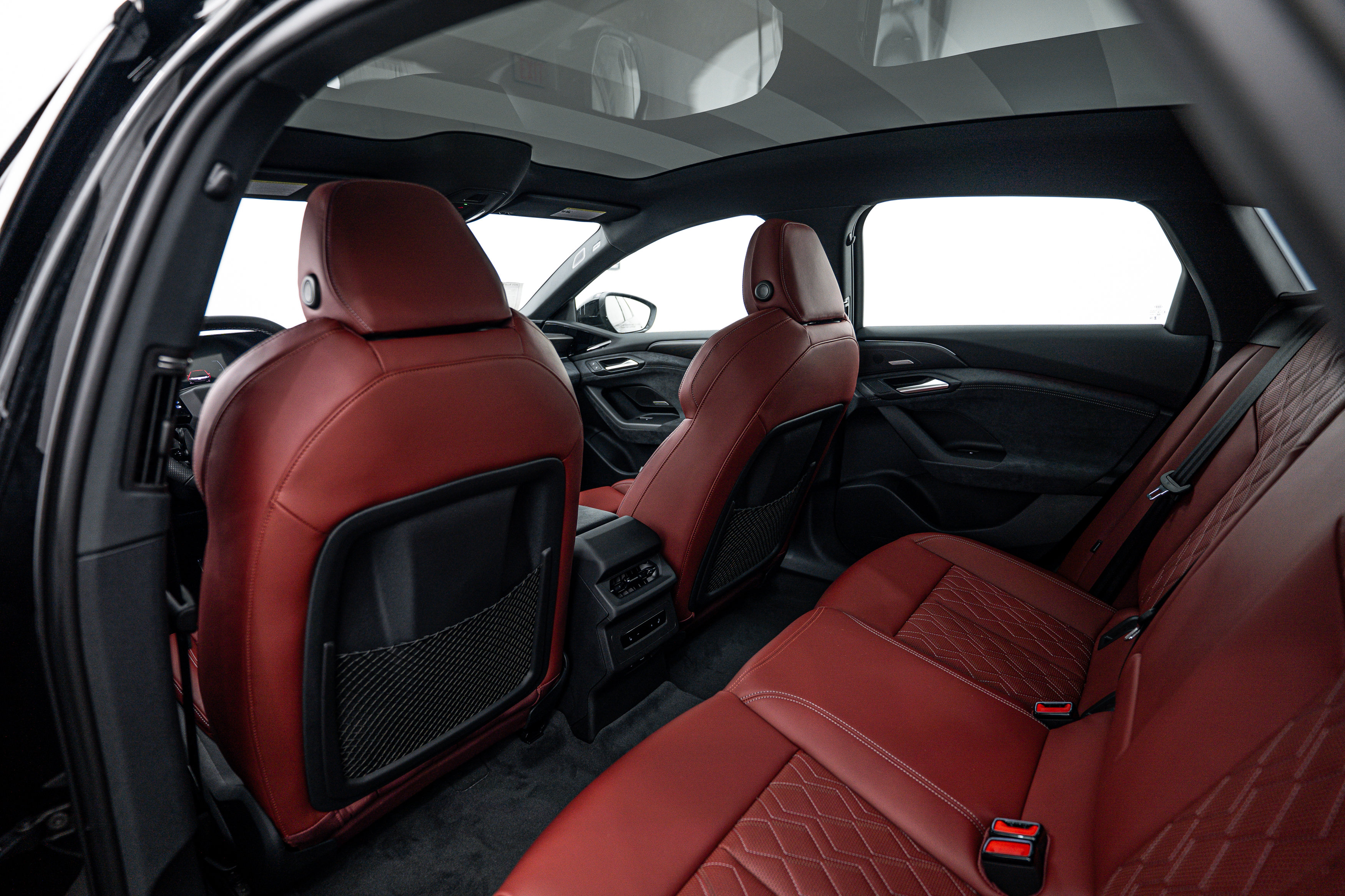 New 2025 Audi S6 e-tron Premium Plus image 19