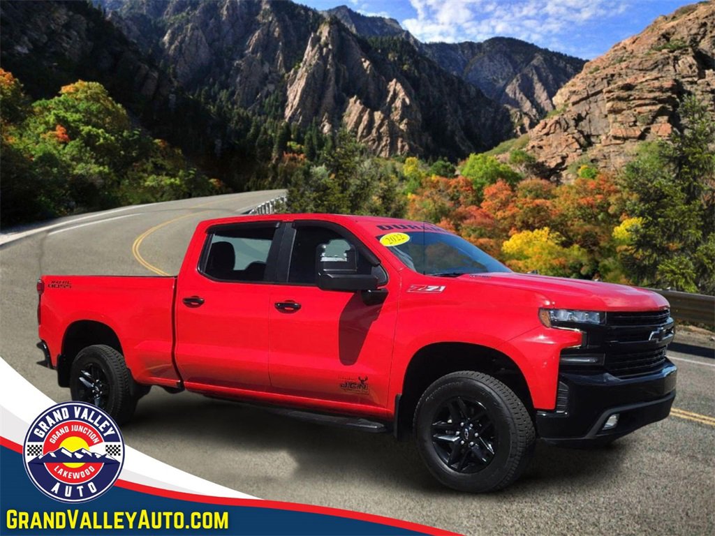 Used 2022 Chevrolet Silverado 1500 LT Trail Boss w/ Bed Protection Package image 1