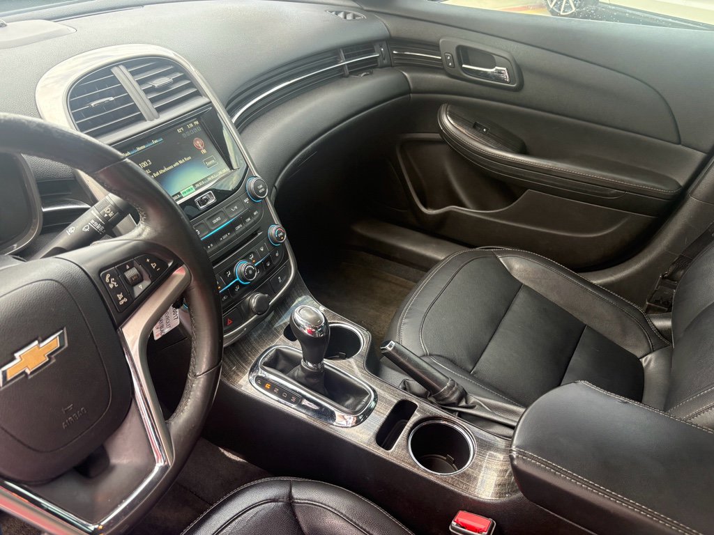 Used 2015 Chevrolet Malibu LTZ image 15