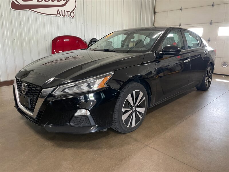 Used 2021 Nissan Altima 2.5 SV FWD image 2