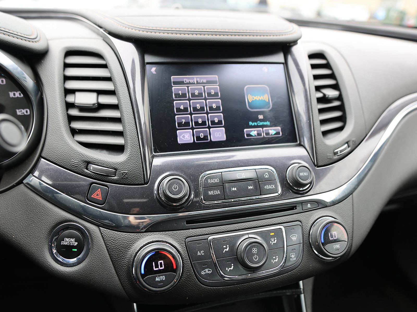 Used 2016 Chevrolet Impala LTZ w/ Enhanced Convenience Package image 23