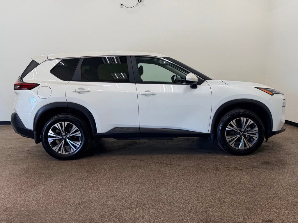 Used 2023 Nissan Rogue SV AWD/4WD image 8