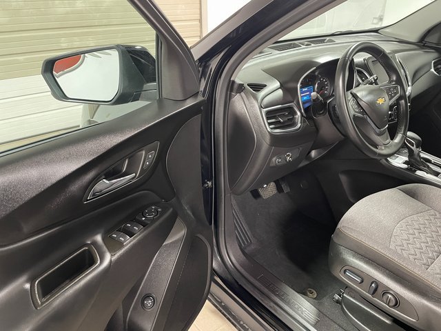 Used 2024 Chevrolet Equinox LT w/ LPO, Floor Liner Package AWD/4WD image 10