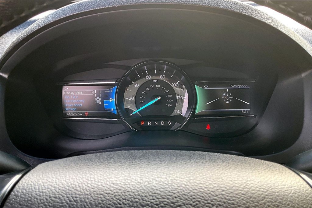 Used 2018 Ford Explorer XLT w/ Equipment Group 202A AWD/4WD image 19