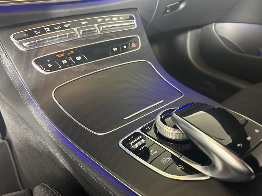 Used 2023 Mercedes-Benz E 450 4MATIC Cabriolet image 18
