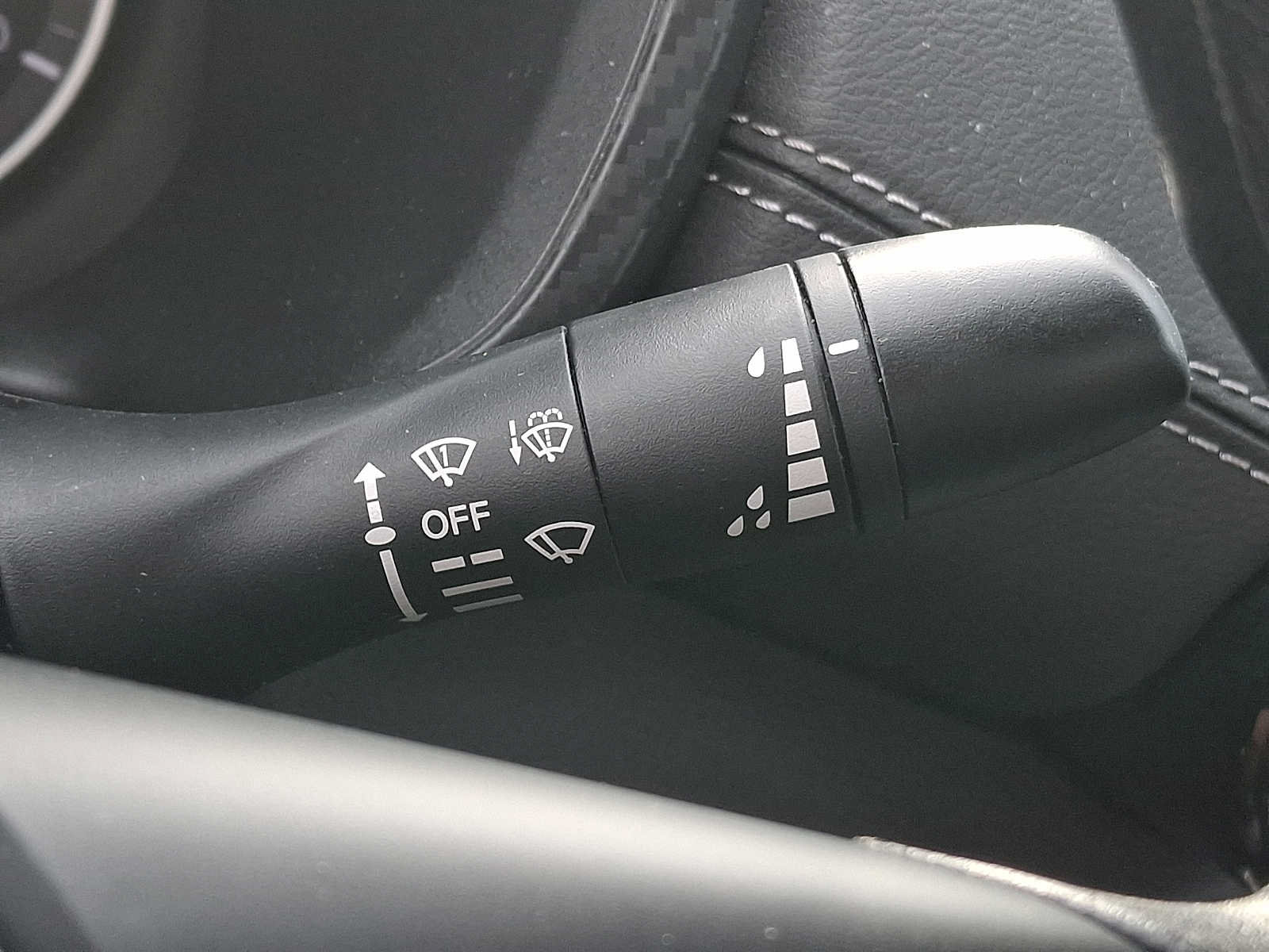 Used 2023 Nissan Sentra SV FWD image 23