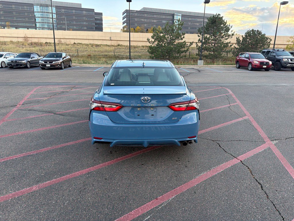 Used 2024 Toyota Camry SE FWD image 7