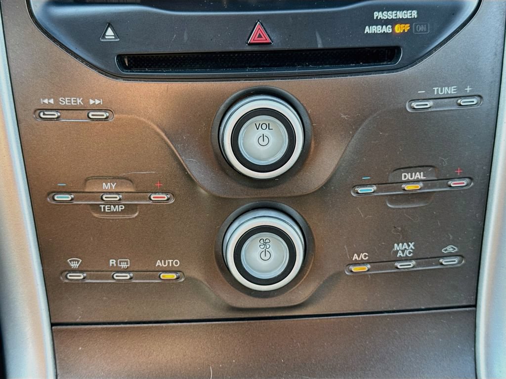 Used 2013 Ford Edge SEL AWD/4WD image 17