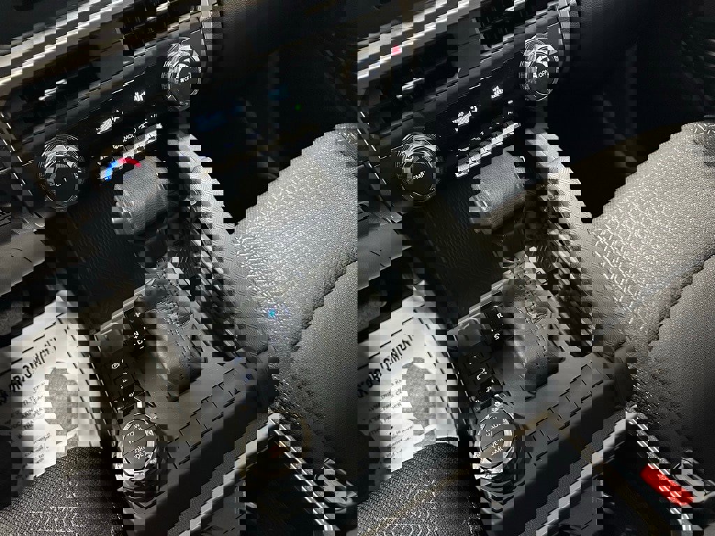 Used 2025 Toyota 4Runner SR5 image 38