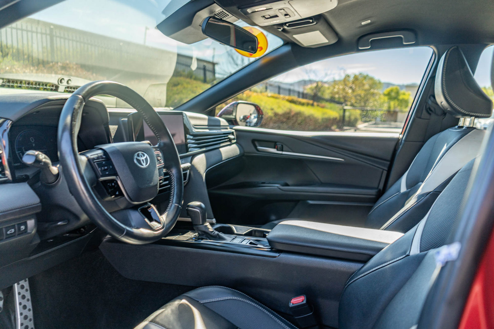 Certified 2025 Toyota Camry SE FWD image 17