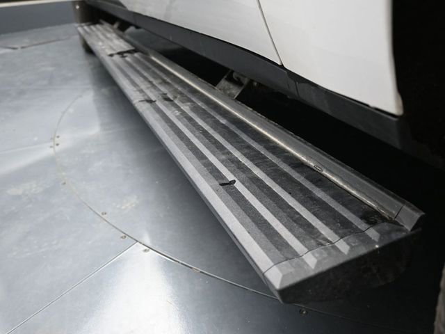 Used 2023 GMC Yukon XL Denali Ultimate image 23